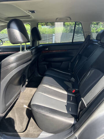 2011 Subaru Outback 3.6R Limited