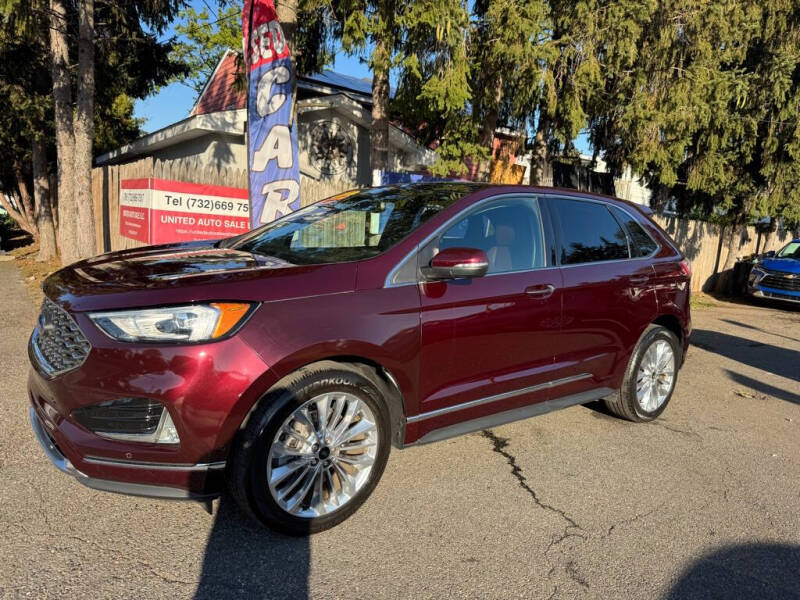 2022 Ford Edge Titanium