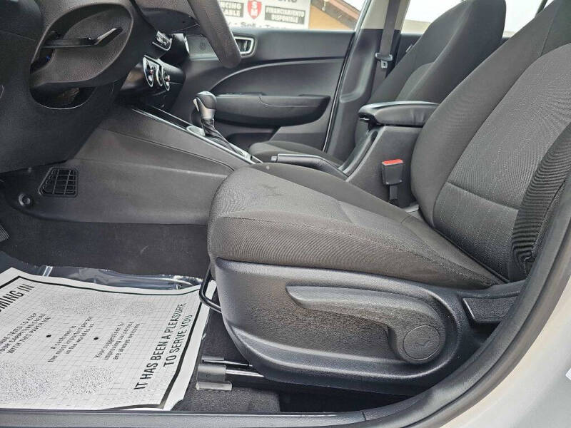 2025 Hyundai Venue SE