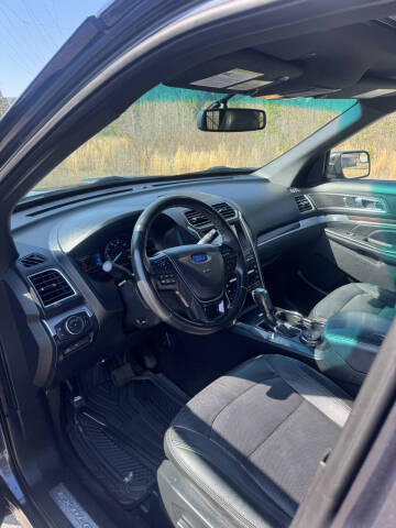 2017 Ford Explorer Limited