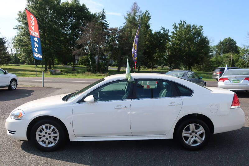 2009 Chevrolet Impala for sale at GEG Automotive in Gilbertsville PA