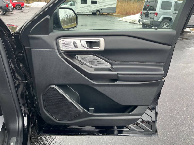 2020 Ford Explorer Platinum