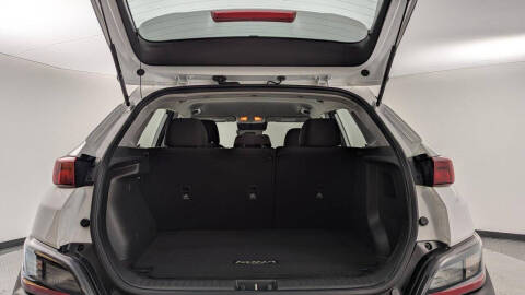 2023 Hyundai Kona SE