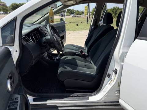 2012 Nissan Versa 1.8 SL