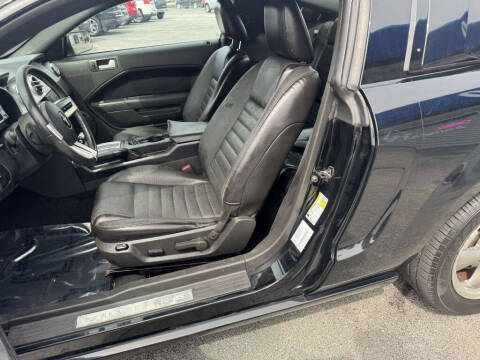 2006 Ford Mustang GT Deluxe
