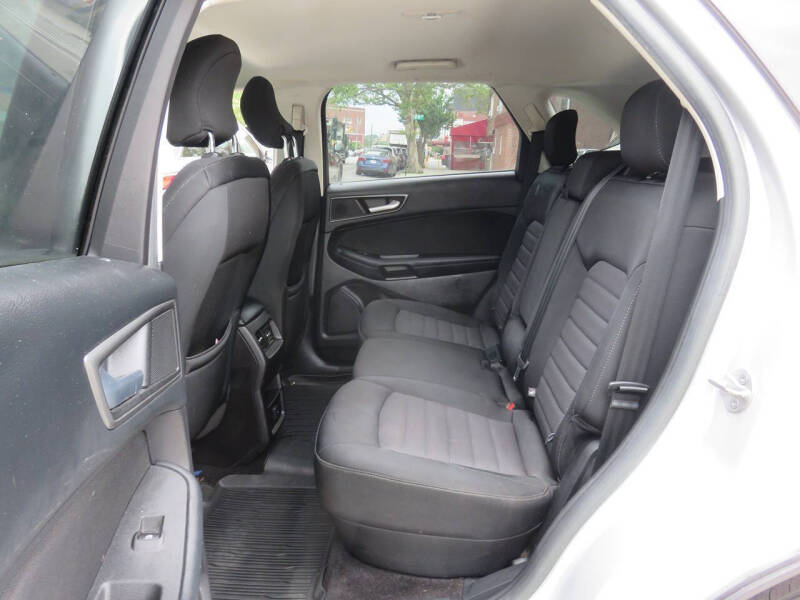 2017 Ford Edge SE