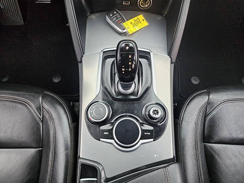 2018 Alfa Romeo Stelvio Ti