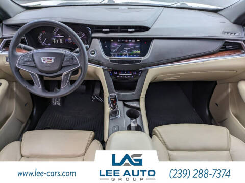 2017 Cadillac XT5 Premium Luxury