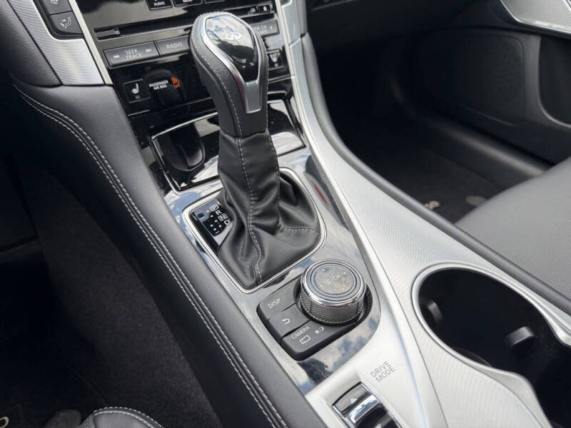 2023 Infiniti Q50 Luxe