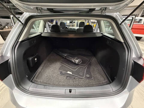 2017 Volkswagen Golf Alltrack