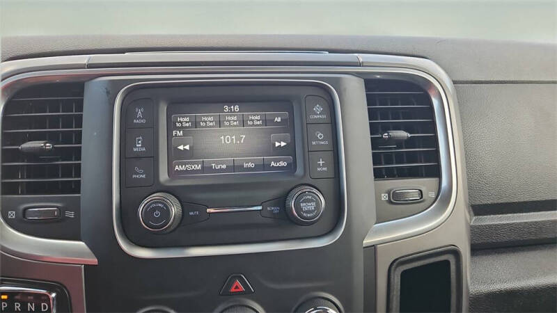 2024 RAM 1500 Classic SLT