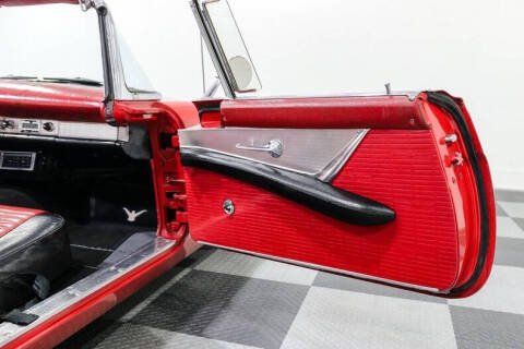 1957 Ford Thunderbird