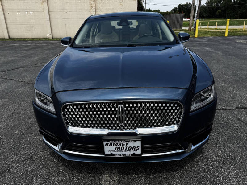 2019 Lincoln Continental Select