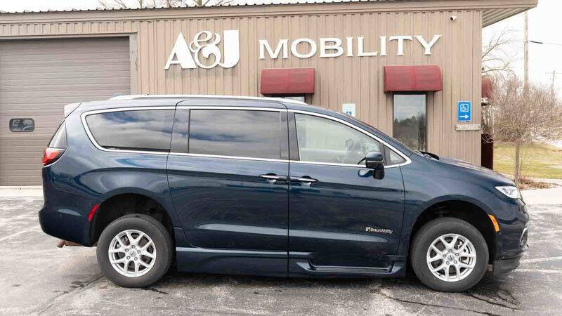 2021 Chrysler Pacifica Touring L