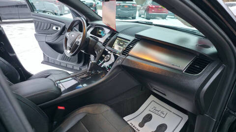 2015 Ford Taurus SHO