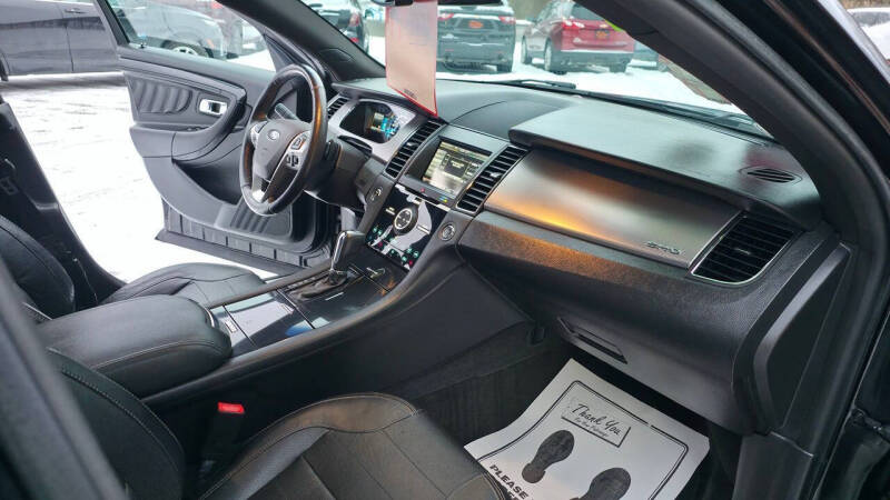 2015 Ford Taurus SHO