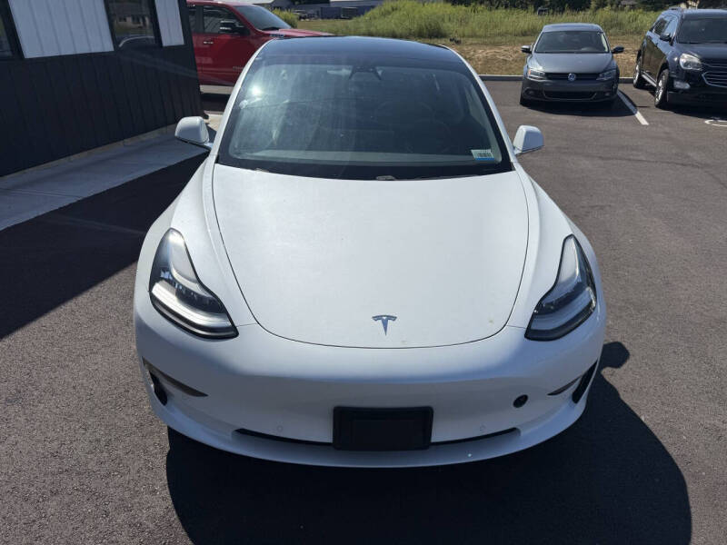2019 Tesla Model 3 Standard Range Plus