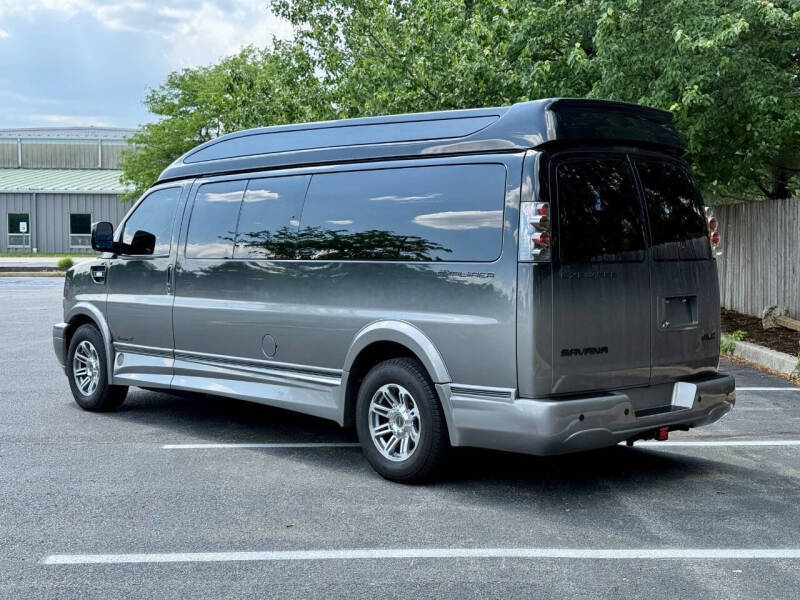 2020 GMC Savana 2500