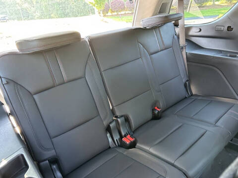 2025 Chevrolet Tahoe RST