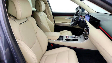 2026 Genesis GV70 2.5T Select