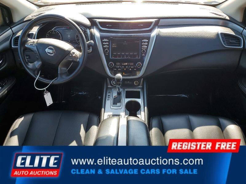 2021 Nissan Murano SV