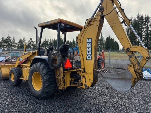 1999 John Deere 310E