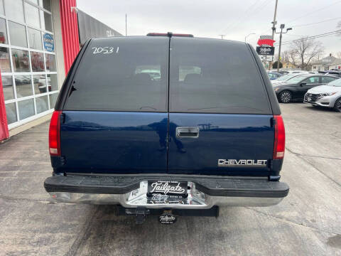 1998 Chevrolet Suburban K1500