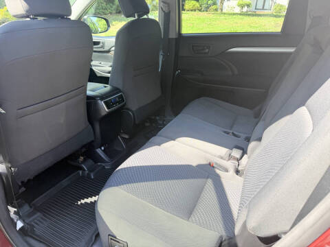 2016 Toyota Highlander LE Plus