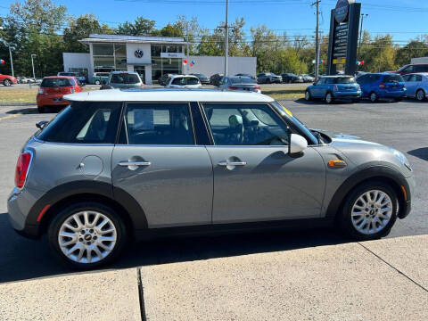 2015 MINI Hardtop 4 Door Cooper