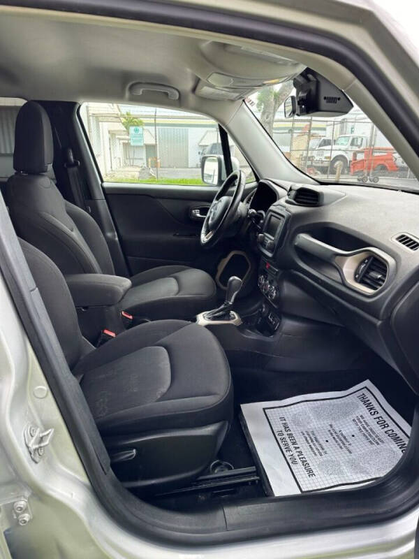 2017 Jeep Renegade Latitude