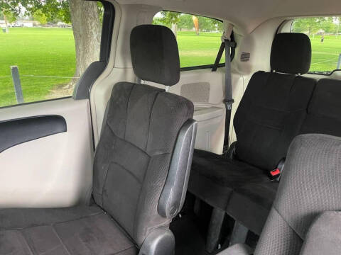 2012 Chrysler Town and Country Touring