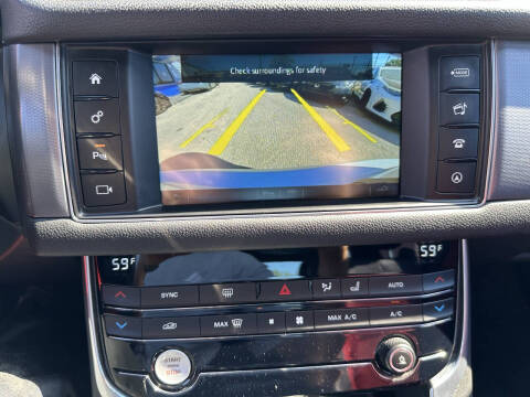 2016 Jaguar XF R-Sport