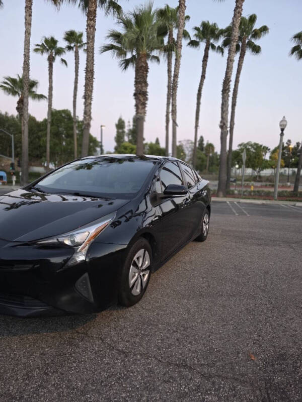 2017 Toyota Prius Two
