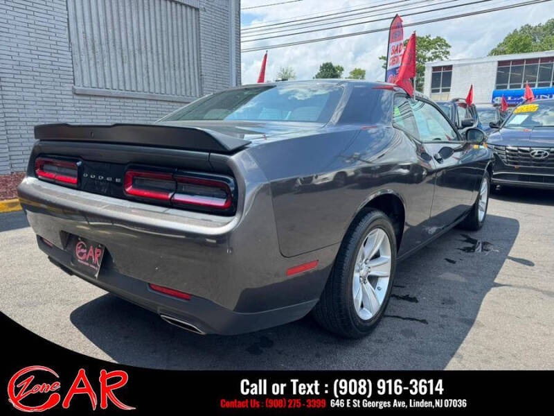 2023 Dodge Challenger SXT