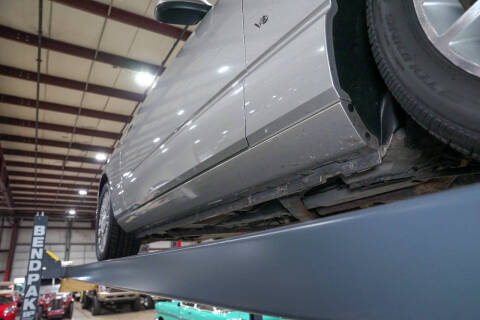 2004 Ford Thunderbird Deluxe