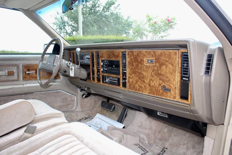 1985 Buick Riviera