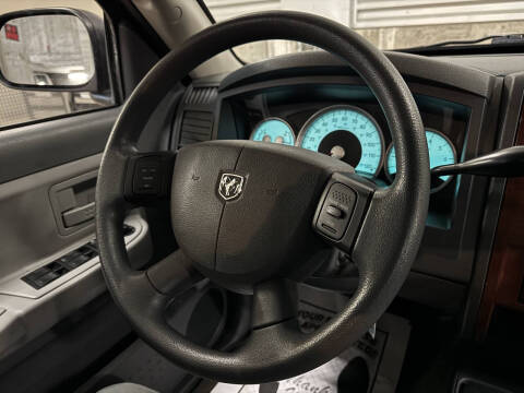 2005 Dodge Dakota SLT