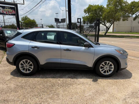 2022 Ford Escape S