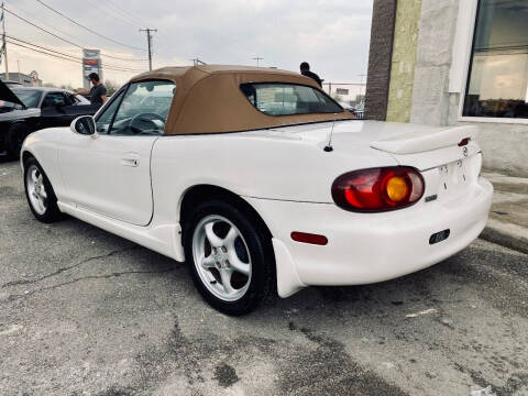 2000 Mazda MX-5 Miata LS