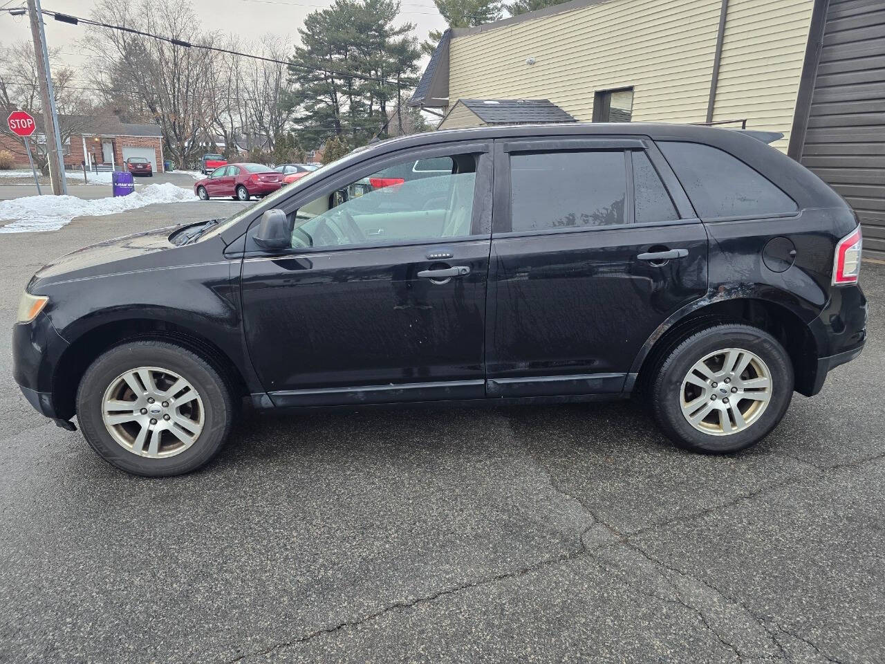 2007 Ford Edge for sale at QUEENSGATE AUTO SALES in York, PA