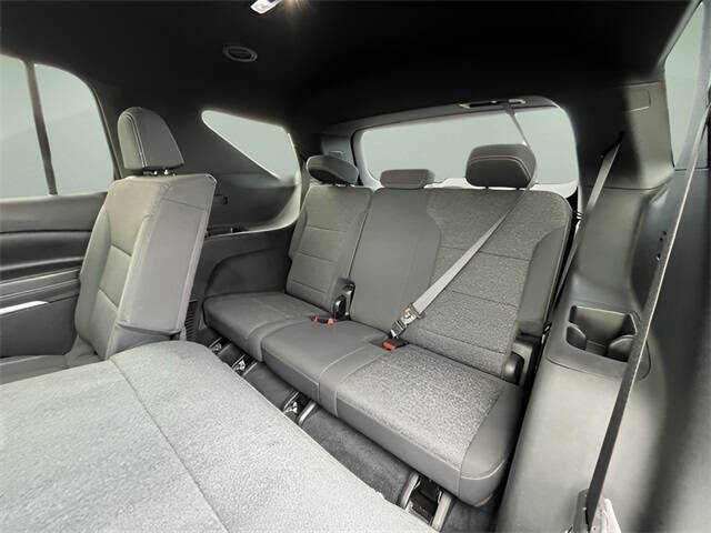 2024 Chevrolet Traverse LS