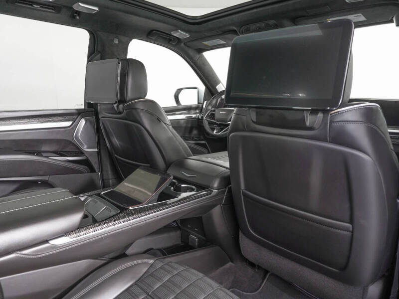 2026 Cadillac Escalade-V ESV