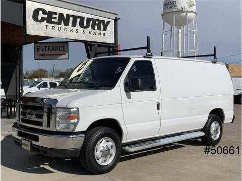 2013 Ford E-Series for sale at CENTURY TRUCKS & VANS in Grand Prairie TX