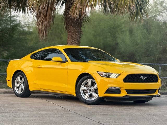 2017 Ford Mustang V6