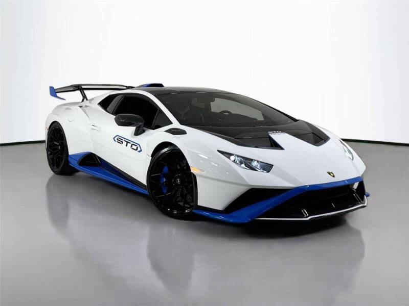 2023 Lamborghini Huracan STO