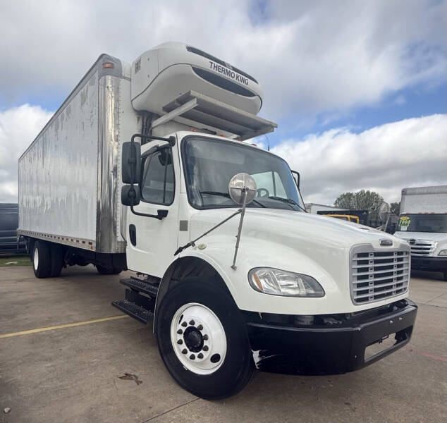 2019 Freightliner M2 106
