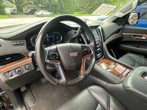 2020 Cadillac Escalade Luxury