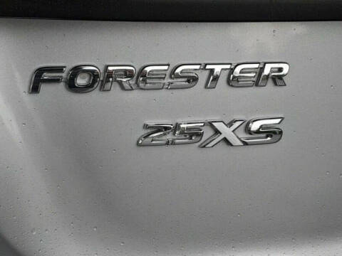 2003 Subaru Forester for sale at CLEAR CHOICE AUTOMOTIVE in Milwaukie OR
