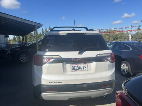 2019 GMC Acadia SLT-1