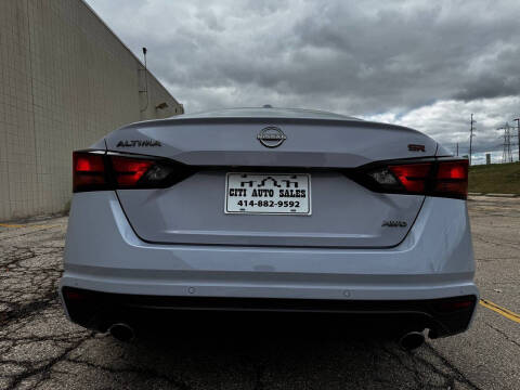 2024 Nissan Altima 2.5 SR